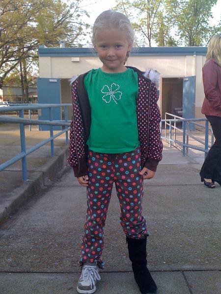img_0324.jpg - Clashing chothes day at Arroyo Seco