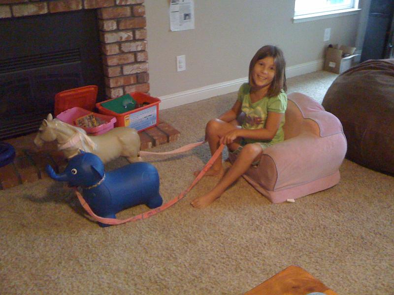 img_1210.jpg - Kayla and her trusty steeds