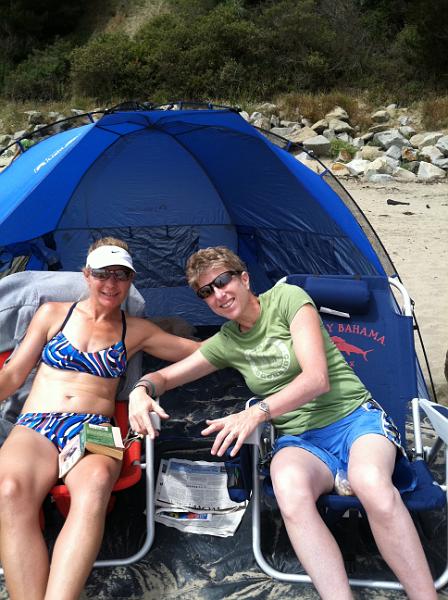 img_2021.jpg - Robin finally gets to come on a beach trip